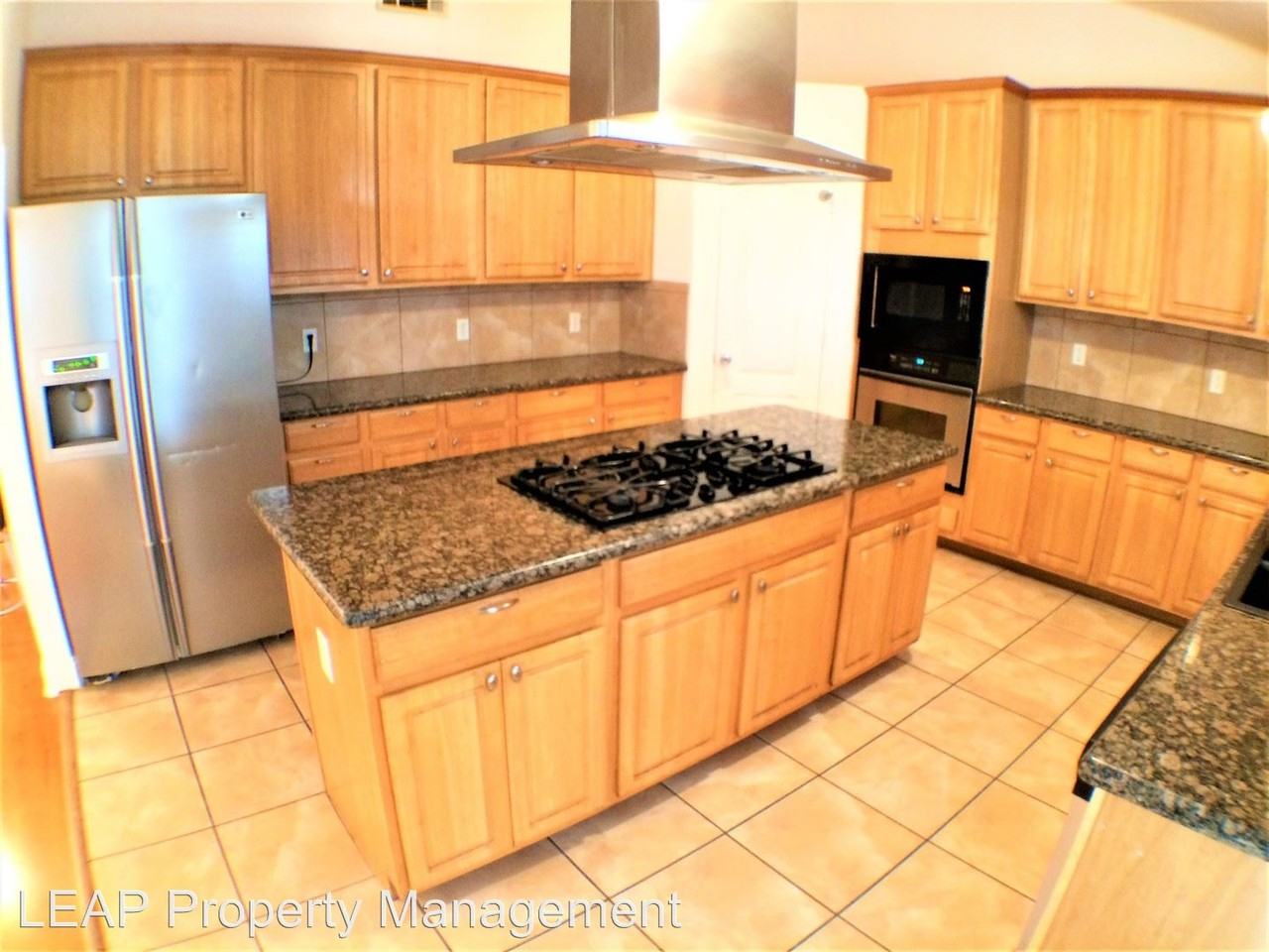 1106 Weathered St - Photo 3 of 20