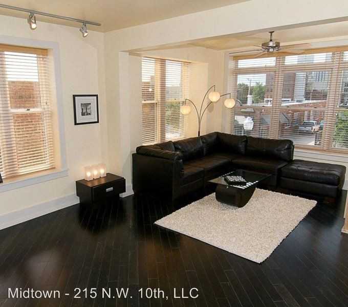 215 NW 10th Street - Photo 3 of 5