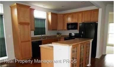 11906 Field Stone Blvd - Photo 3 of 16