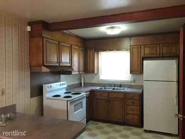 817 Daleview Pl - Photo 3 of 10