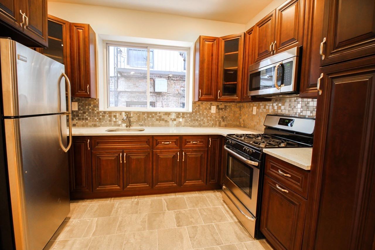 444 Suydam Street #1F2