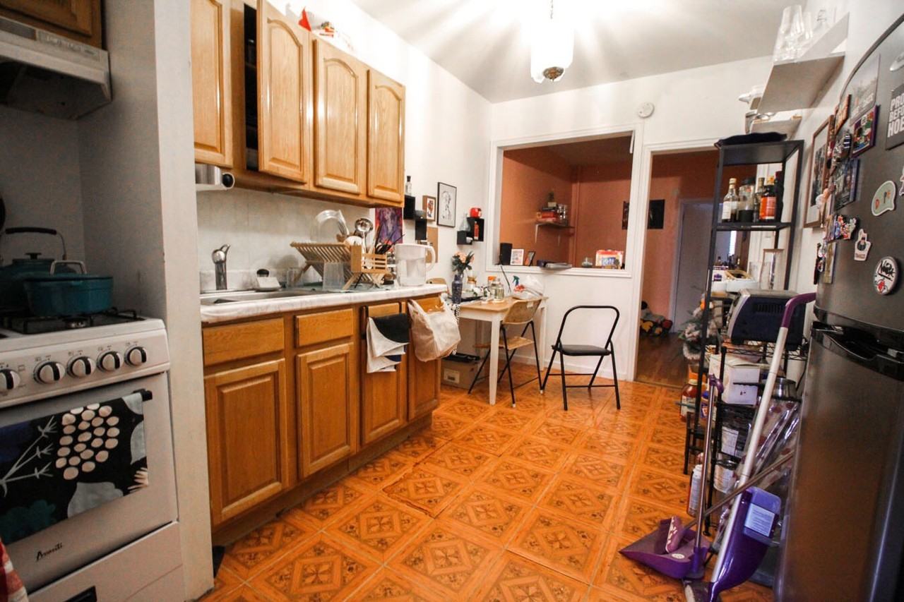 99 Morgan Avenue #2R2