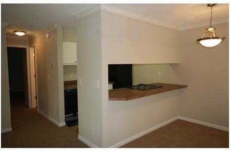 The Flatiron View Apartments - Photo 3 of 19