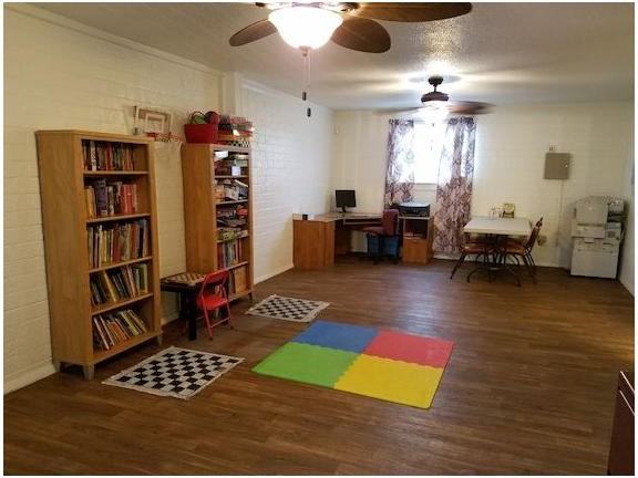 Nottingham Square Apartments - Photo 2 of 7