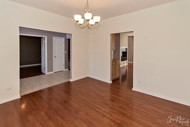 35167 N Ellen Dr - Photo 3 of 25