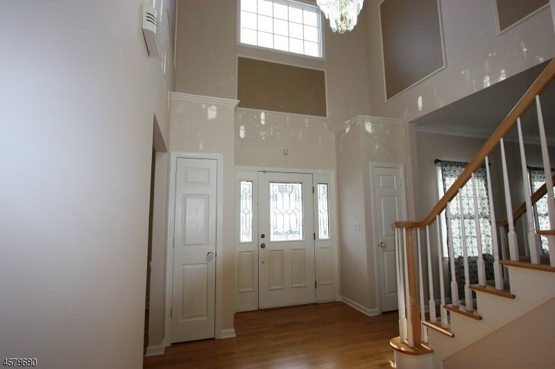 45 Broadway - Photo 2 of 19