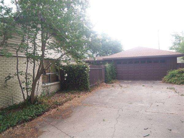 3504 Oak Ridge Dr - Photo 2 of 2