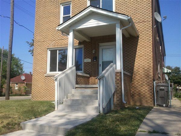 5076 Middlesex St - Photo 2 of 26