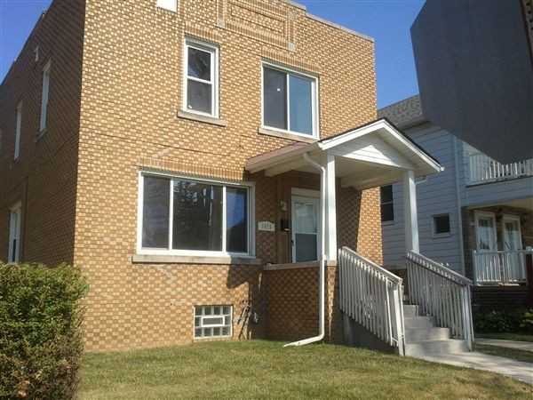 5076 Middlesex St - Photo 3 of 26