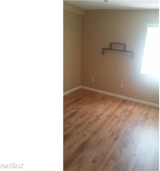 8413 SW 209th St #8413 - Photo 3 of 10