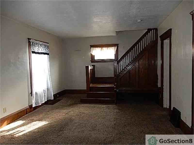 2822 7th St NW - Photo 2 of 14