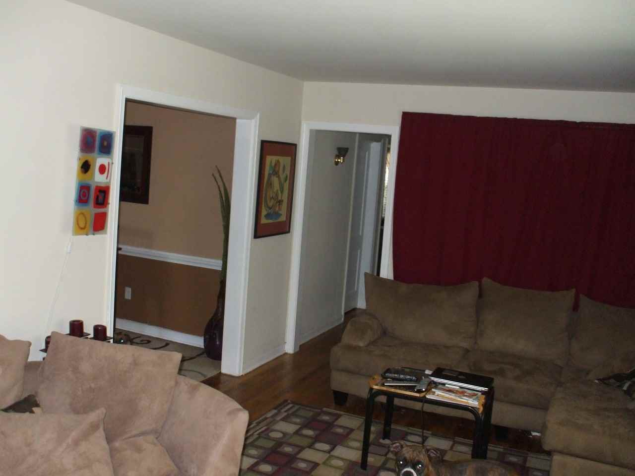 1206 Blue Jay Ln - Photo 3 of 4