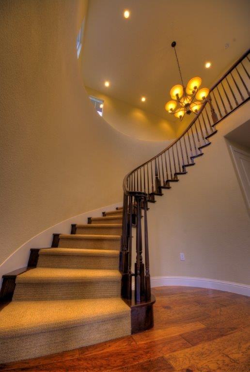 4063 Cadwallader Ave - Photo 2 of 22