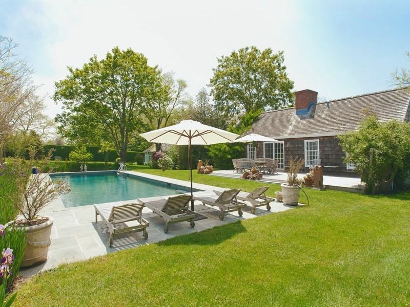 561 Sagg Main St - Photo 2 of 21