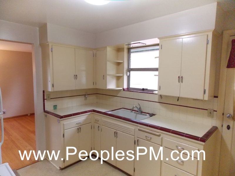 9407 58th Ave S - Photo 2 of 13