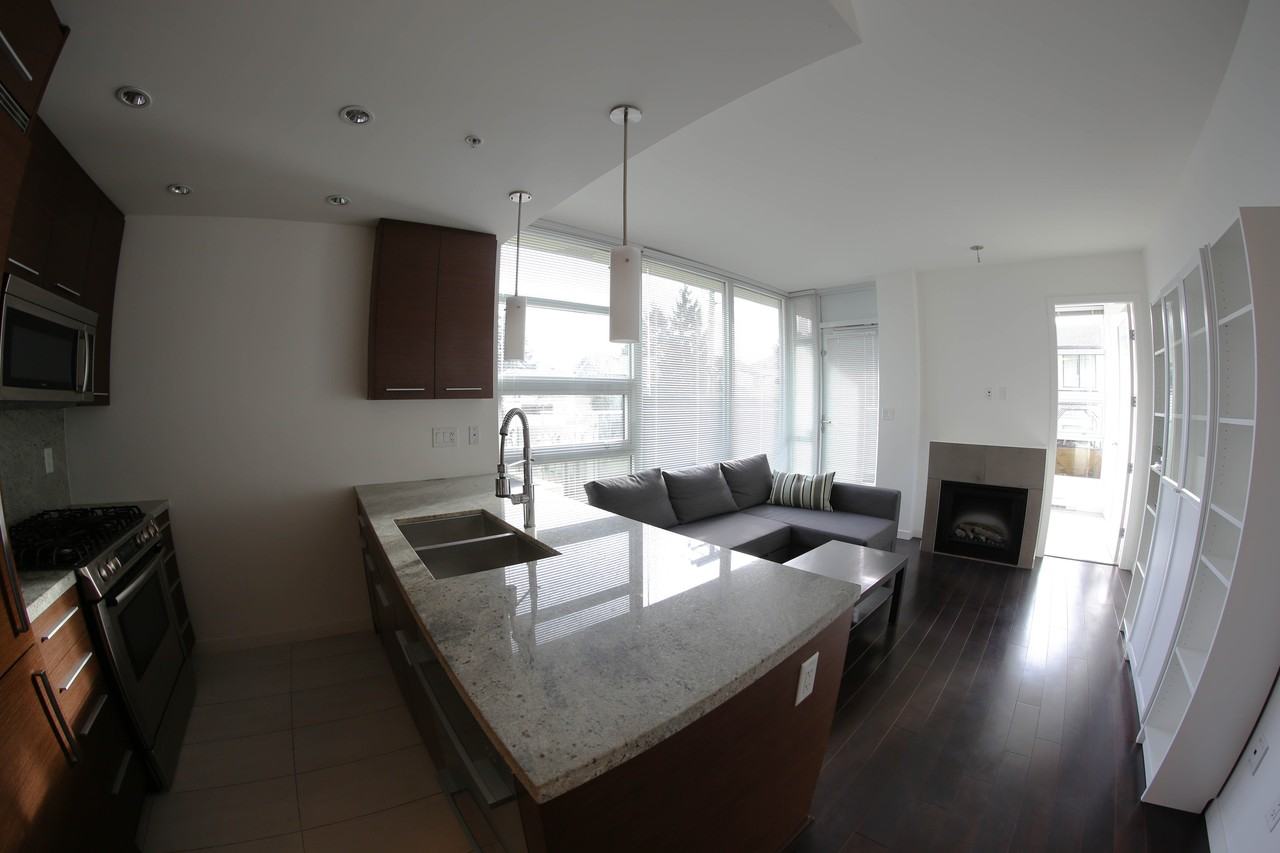 2528 Maple Street #201