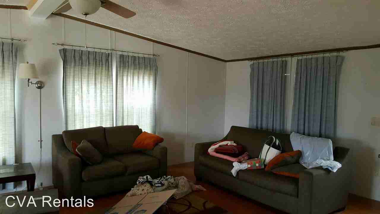 9312 Red House Rd - Photo 3 of 10