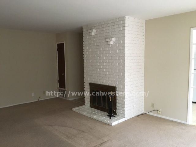 1044 Nottingham Pl - Photo 2 of 9