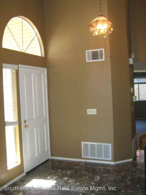 22303 Cardiff Dr - Photo 2 of 17