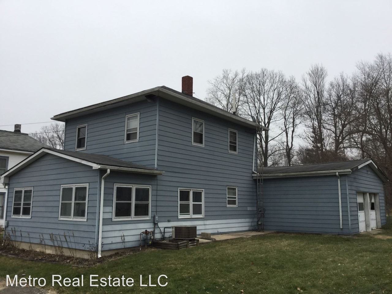 95 S Maple St - Photo 2 of 14