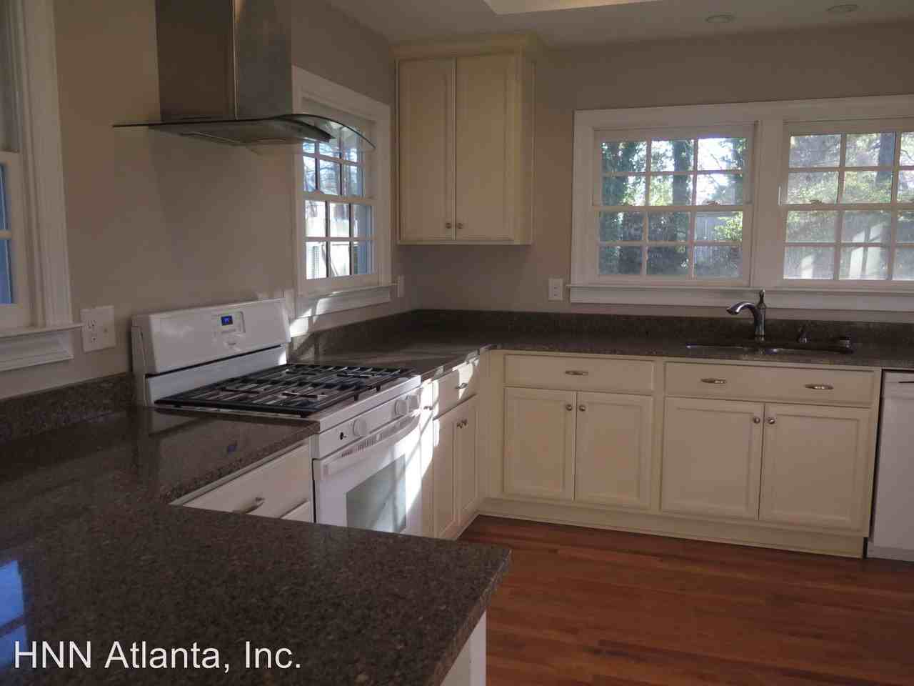 1769 Dyson Dr NE - Photo 2 of 8