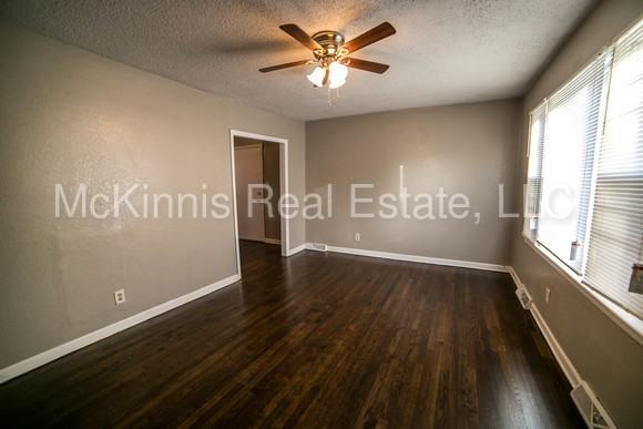 9810 Marsh Ave - Photo 2 of 7