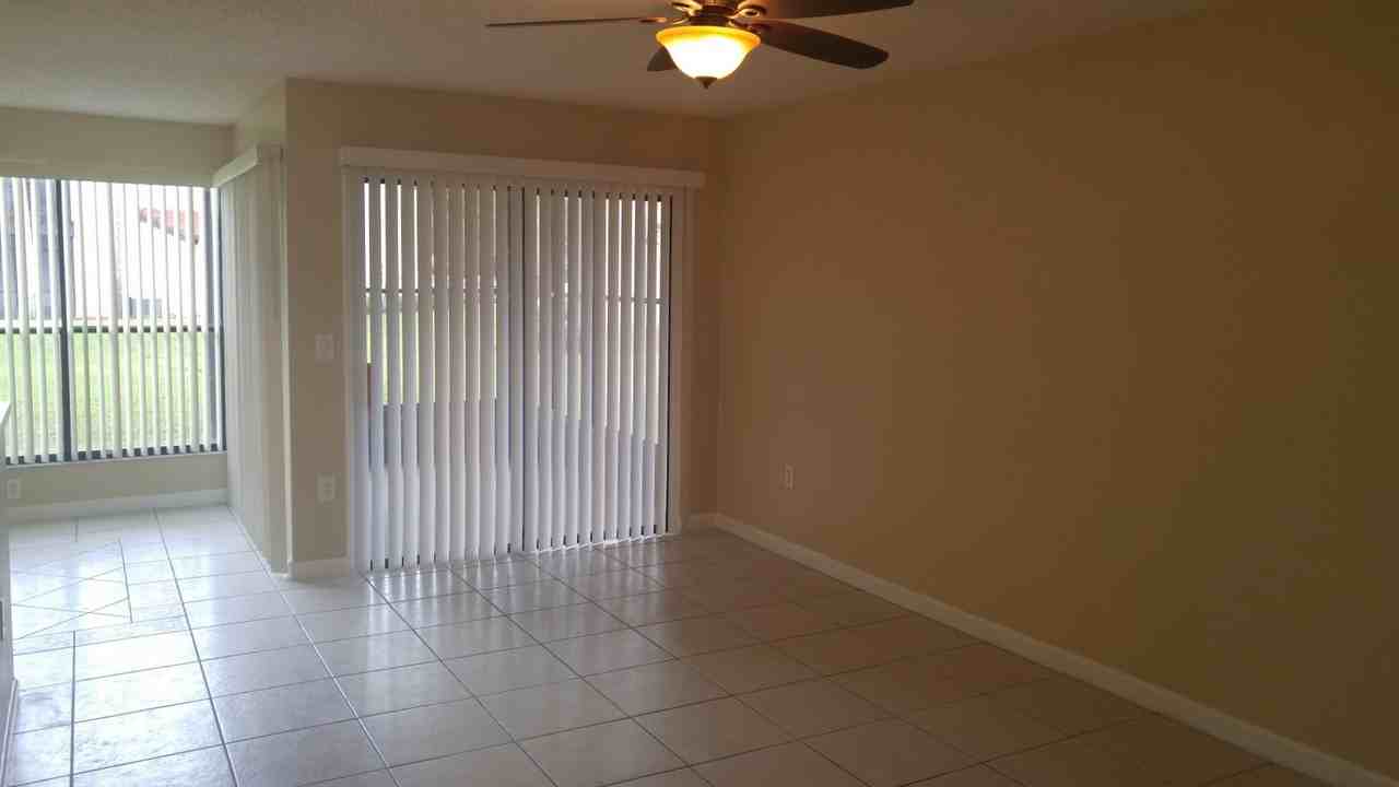 1408 Skybolt Ct - Photo 3 of 13