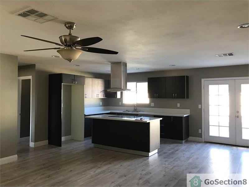 4700 Alpine Pl - Photo 3 of 9