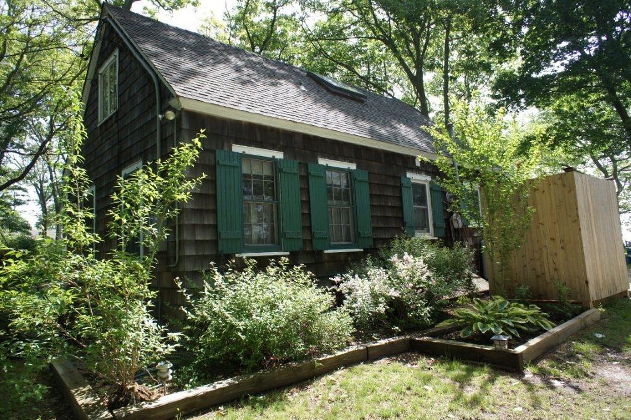 120 South Ln - Photo 2 of 9