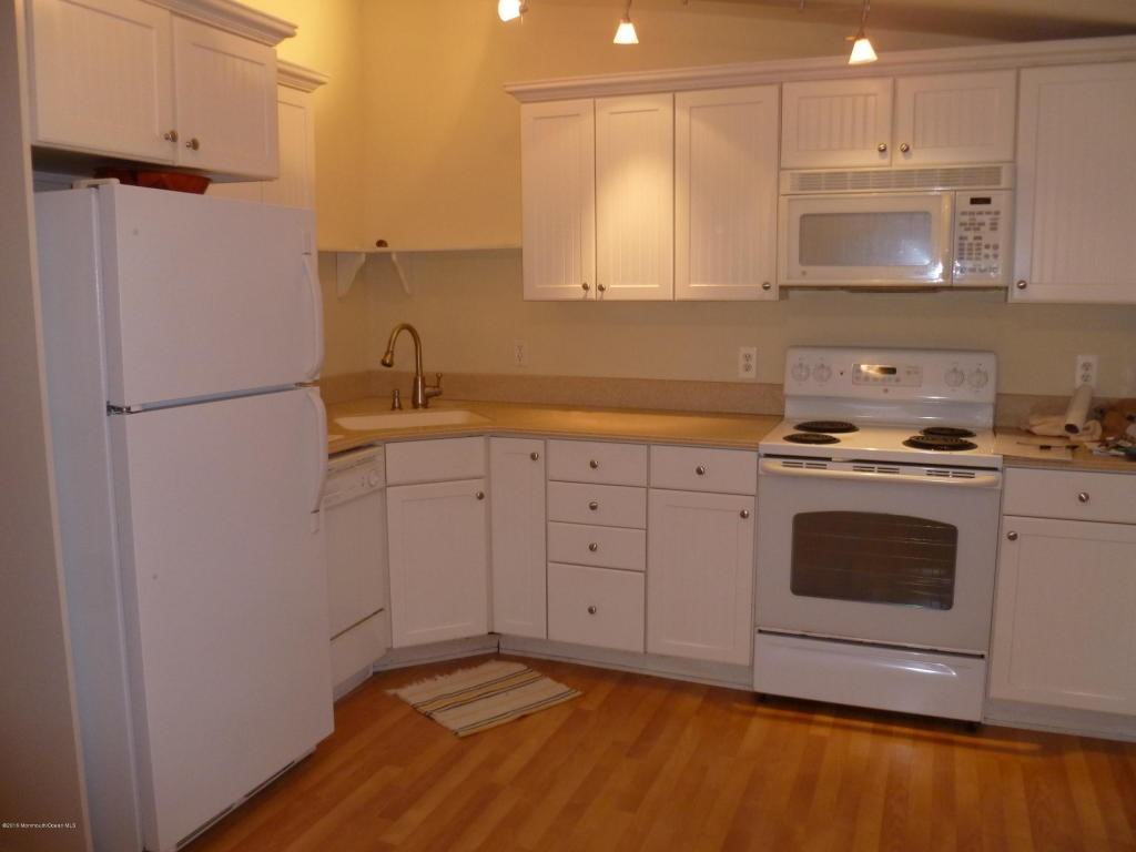 1724 Newman St - Photo 2 of 6