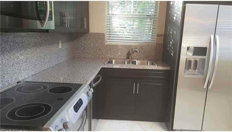 11201 SW 13th St #203