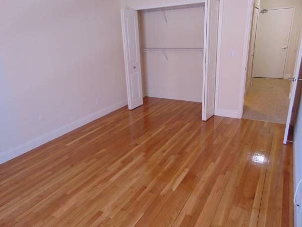 42-26 Hollis Ave 13 - Photo 3 of 10