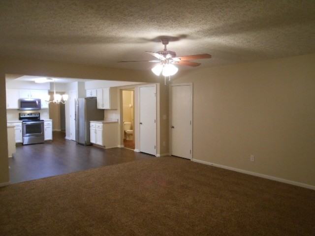 6450 Stretton Pl - Photo 3 of 19