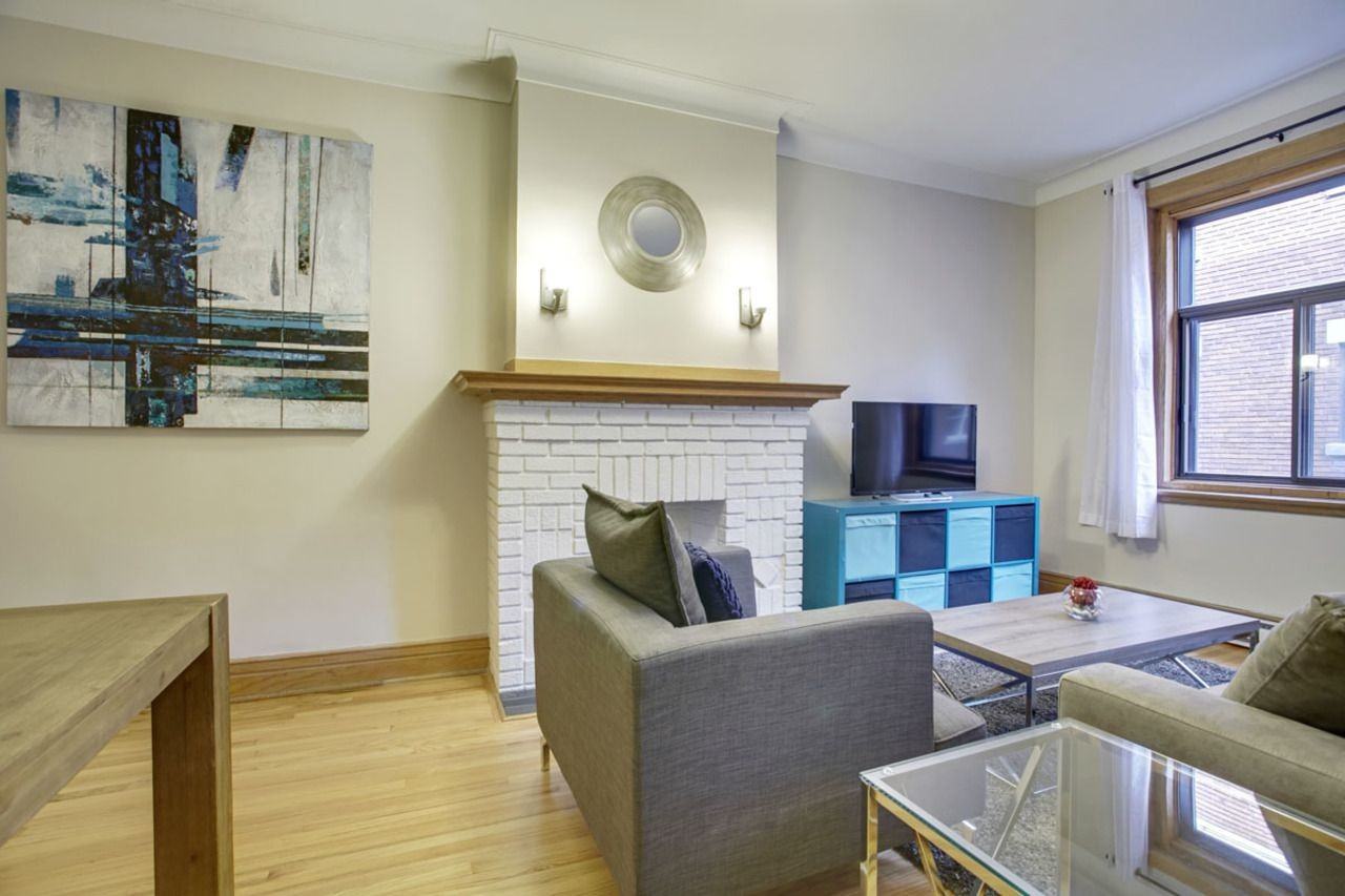 Sherbrooke Ouest & Clarke 10, Westmount, QC H3Z 3 Bedroom Apartment