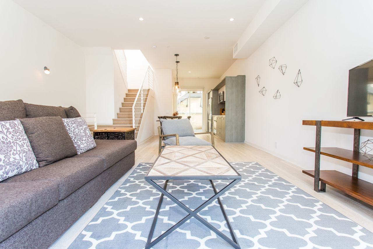 721 Ninth Ave 2 - Photo 3 of 17