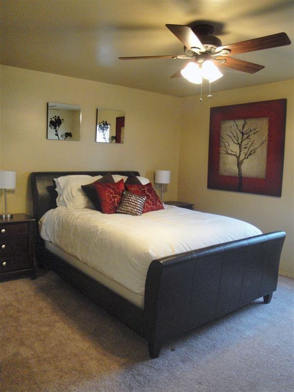 Cayman Crossing Apartments - Photo 3 of 7