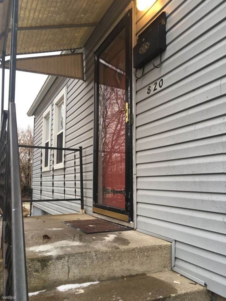 820 Oakleaf Dr - Photo 2 of 11