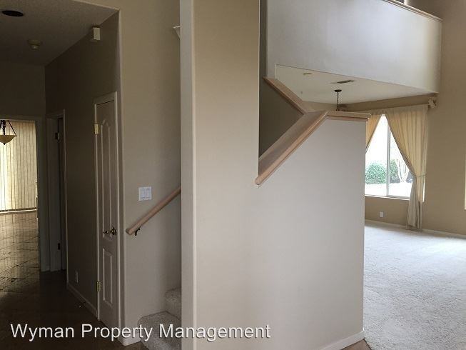 39 Emperor Way - Photo 3 of 22