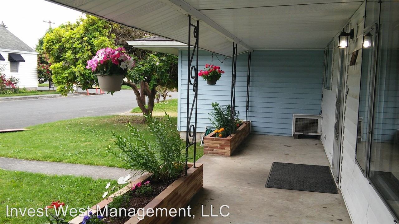 707 Hoffman St - Photo 2 of 13