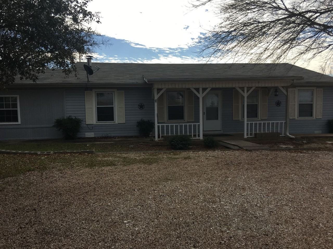 943 West W A Neel Road - Photo 2 of 19