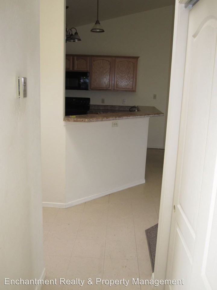 122 Ridge Rd - Photo 2 of 19