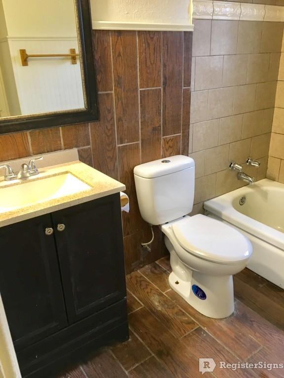 1929 Centerville Rd - Photo 3 of 15