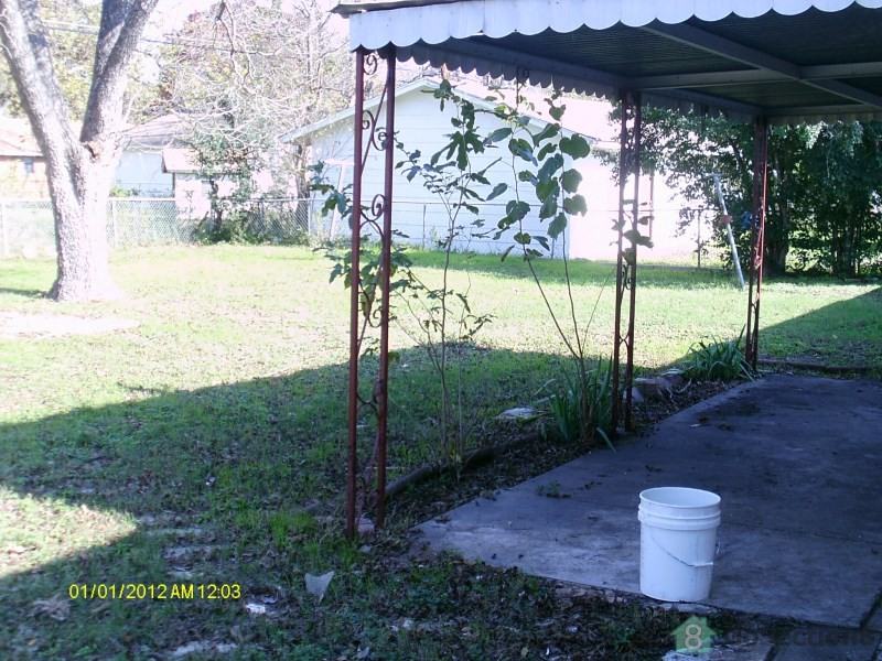 4919 Creekmoor Dr - Photo 2 of 3