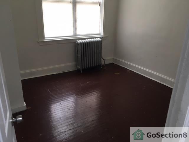 4305 Pimlico Rd - Photo 3 of 13