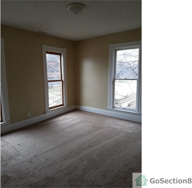 1098-1000 Haskell Ave - Photo 3 of 3