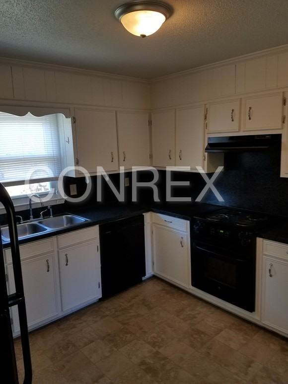 107 Primrose Ln - Photo 3 of 4