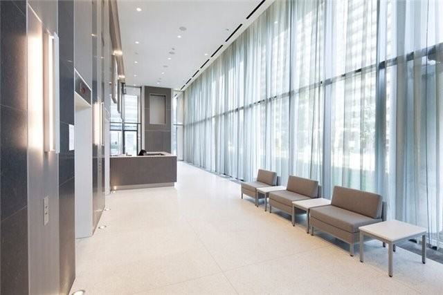 118 Balliol St 2402 - Photo 2 of 9