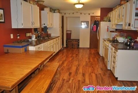 13873 210th St E - Photo 2 of 24