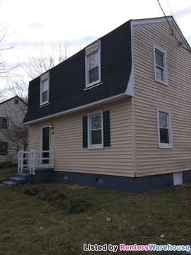 142 Green Acres Ave - Photo 2 of 11