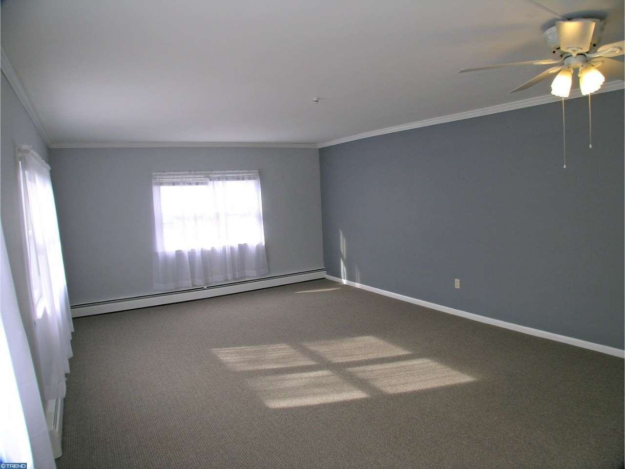 2050 Creek Rd - Photo 2 of 14